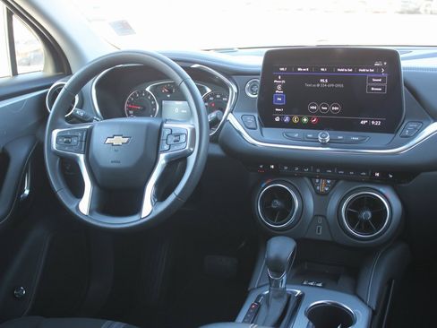 Used 2024 Chevrolet Blazer LT w/ Convenience Package image 9