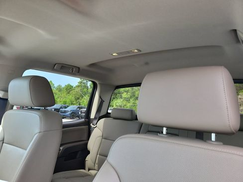 Used 2018 GMC Sierra 1500 SLT AWD/4WD image 23