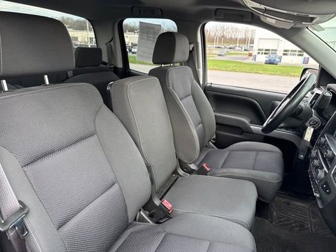 Used 2017 Chevrolet Silverado 1500 LT w/ Midnight Edition image 13