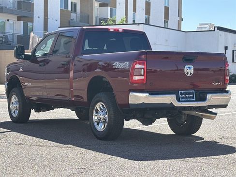 Used 2024 RAM 2500 Tradesman w/ Chrome Appearance Group AWD/4WD image 6
