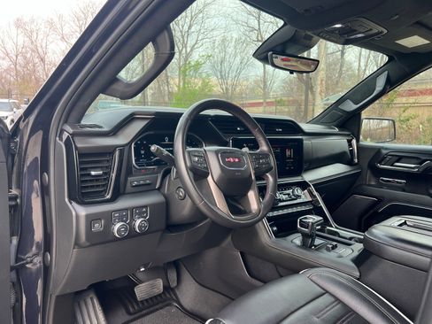 Used 2022 GMC Sierra 1500 AT4X image 22