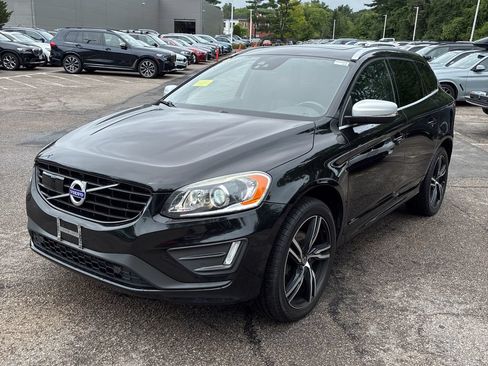Used 2017 Volvo XC60 T6 R-Design w/ Climate Package AWD/4WD image 2