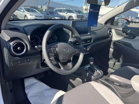 Certified 2023 Hyundai Kona SE AWD/4WD image 20