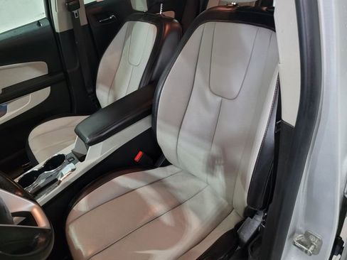 Used 2016 Chevrolet Equinox LTZ w/ Enhanced Convenience Package image 8