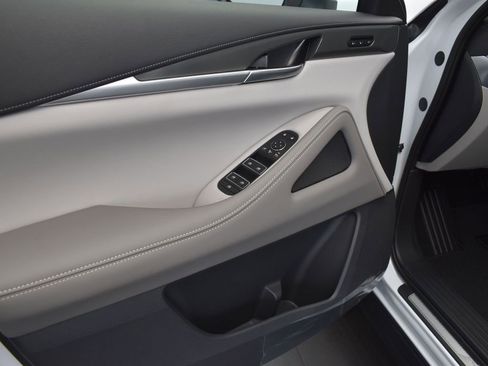 Certified 2026 INFINITI QX60 Pure w/ Cargo Package image 11