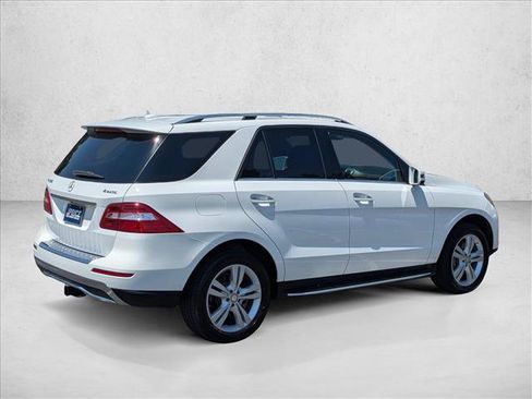 Used 2015 Mercedes-Benz ML 350 4MATIC image 4