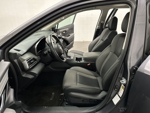Used 2025 Subaru Outback Onyx Edition AWD/4WD image 15