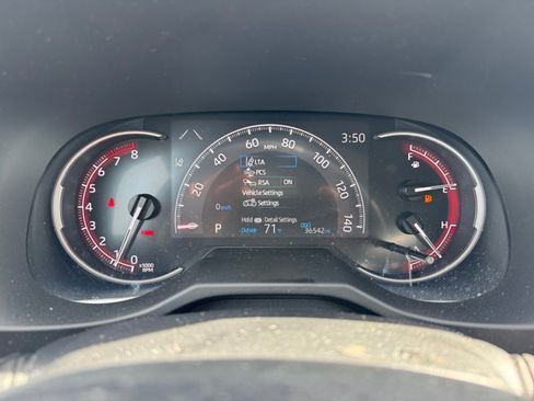 Certified 2023 Toyota RAV4 LE AWD/4WD image 32