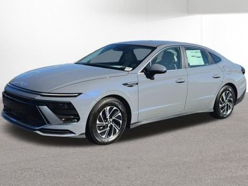 New 2026 Hyundai Sonata Blue FWD image 4