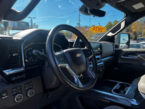 Used 2024 Chevrolet Silverado 3500 LTZ image 64