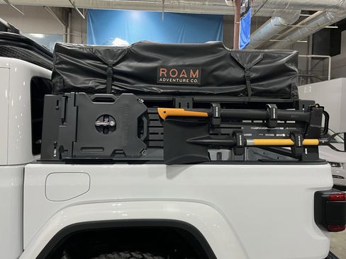 Used 2021 Jeep Gladiator Rubicon image 11