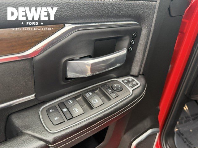 Used 2023 RAM 2500 Laramie AWD/4WD image 11