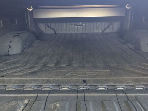 Used 2024 Chevrolet Silverado 2500 LTZ w/ LTZ Convenience Package image 13