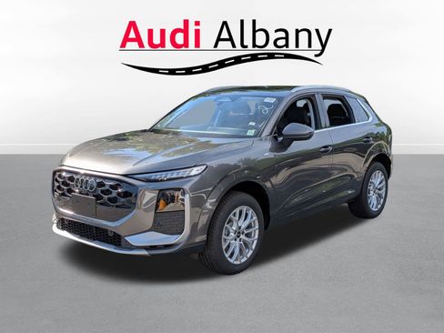 New 2026 Audi Q3 quattro 2.0T AWD/4WD image 1
