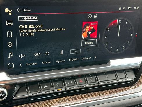 Certified 2024 GMC Sierra 1500 SLE image 18