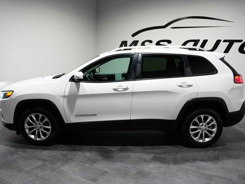 Used 2020 Jeep Cherokee Latitude image 3