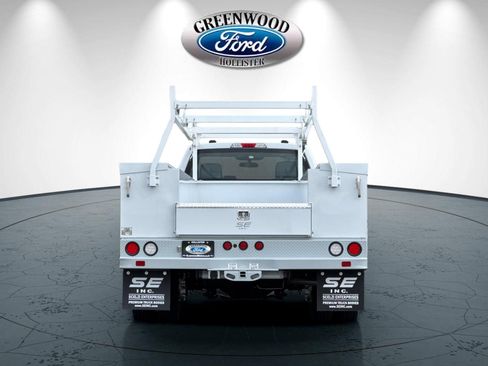 New 2026 Ford F550 2WD Regular Cab Super Duty image 5