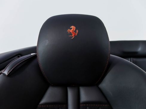 Used 2014 Ferrari California image 54