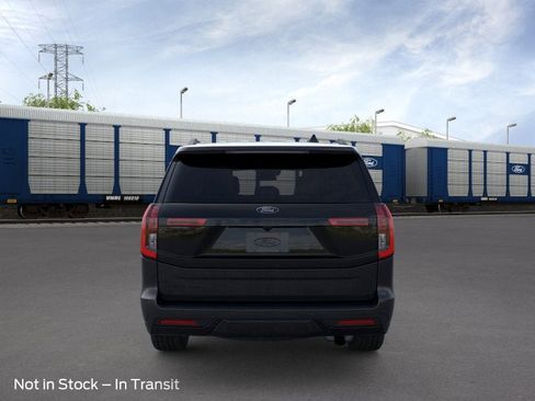 New 2026 Ford Expedition Platinum AWD/4WD image 5
