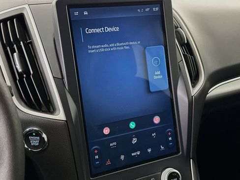 Certified 2022 Ford Edge SEL w/ Convenience Package image 17