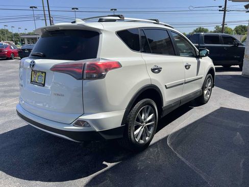 Used 2016 Toyota RAV4 Limited FWD image 5