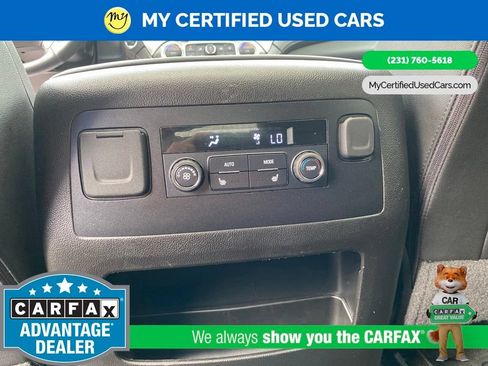 Used 2018 Chevrolet Tahoe LT w/ Luxury Package AWD/4WD image 14