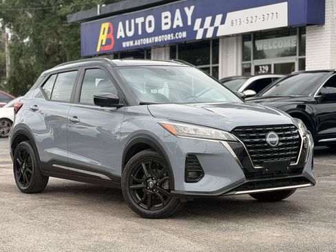 Used 2023 Nissan Kicks SR FWD image 5