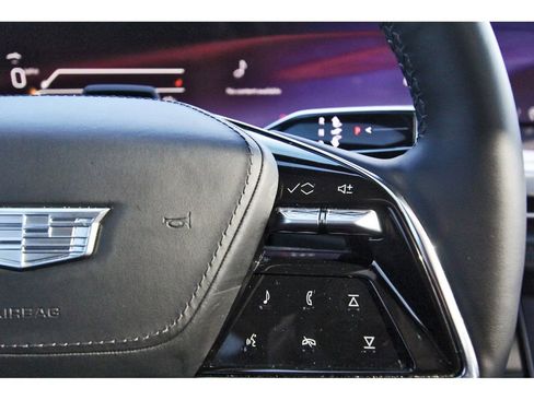 Used 2025 Cadillac Escalade IQ Sport 2 image 9