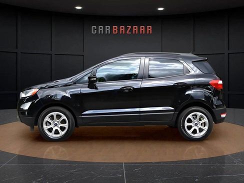 Used 2019 Ford EcoSport SE image 9