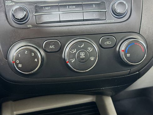 Used 2016 Kia Forte LX FWD image 21