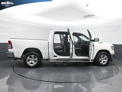 Used 2023 RAM 1500 Big Horn RWD image 17