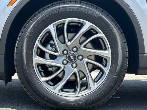 Certified 2022 Lincoln Corsair FWD image 26
