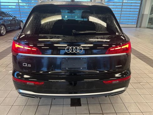 Used 2023 Audi Q5 2.0T Premium w/ Convenience Package AWD/4WD image 5