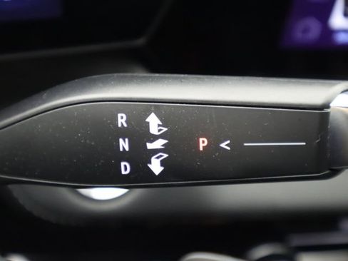Used 2026 Chevrolet Equinox LT w/ LPO, Floor Liner Package FWD image 18
