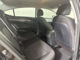 Used 2020 Hyundai Elantra SE image 5