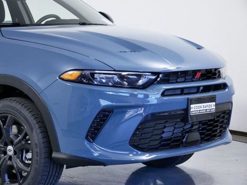 Used 2024 Dodge Hornet GT w/ GT Blacktop Package image 3