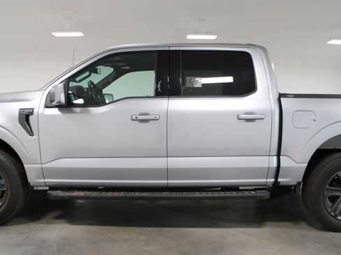 Used 2023 Ford F150 Lariat w/ Equipment Group 502A High AWD/4WD image 6