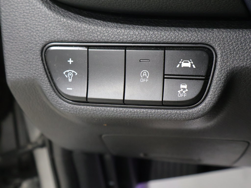Used 2021 Kia Seltos S AWD/4WD image 32