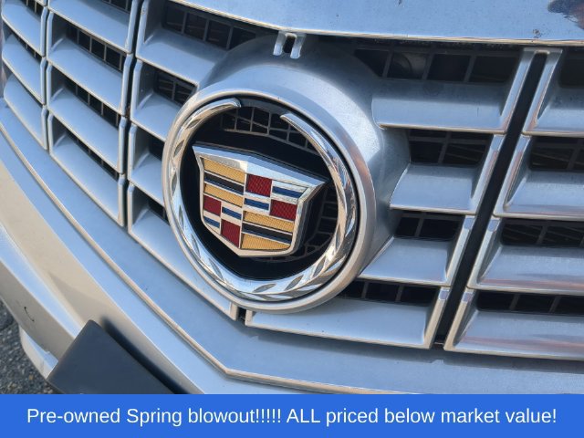 Used 2016 Cadillac SRX Luxury w/ Driver Awareness Package AWD/4WD image 9