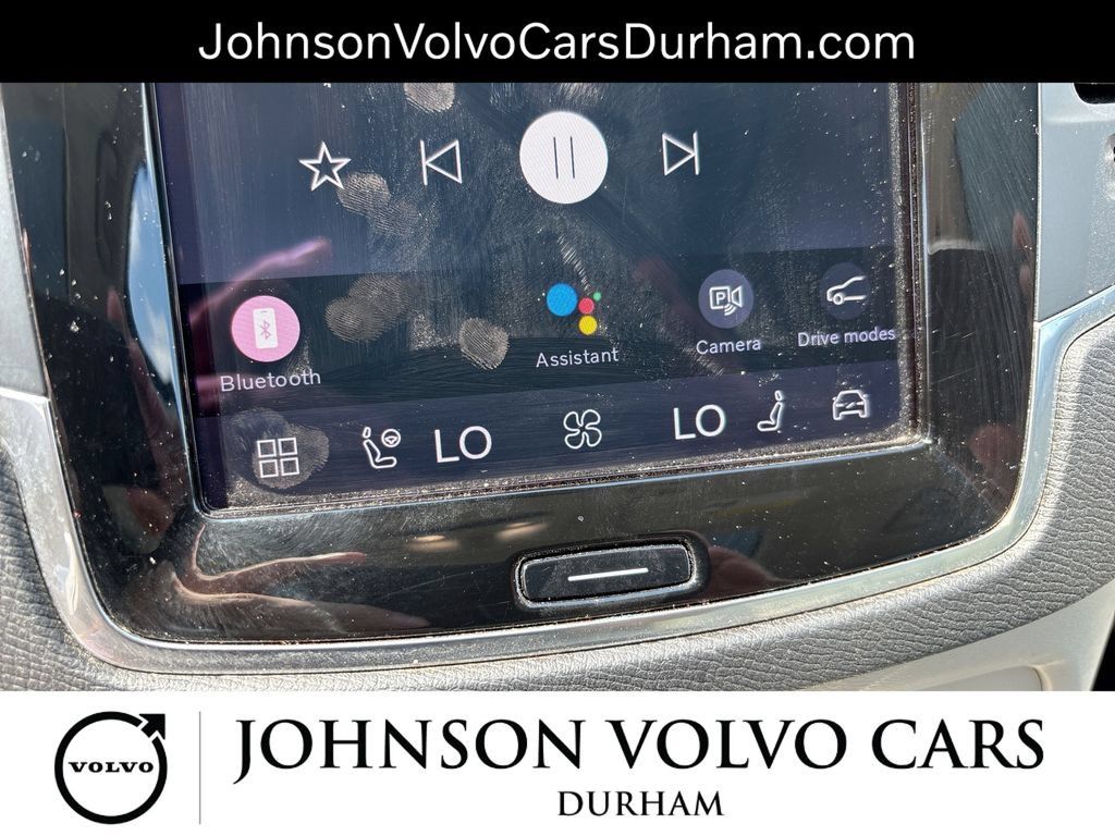 Used 2023 Volvo XC90 B5 Core w/ Climate Package AWD/4WD image 17