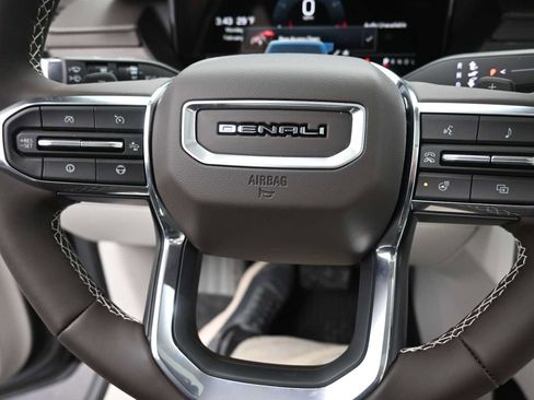 New 2026 GMC Acadia Denali w/ Super Cruise Package image 22