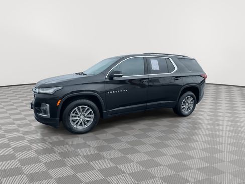 Used 2023 Chevrolet Traverse LT image 5