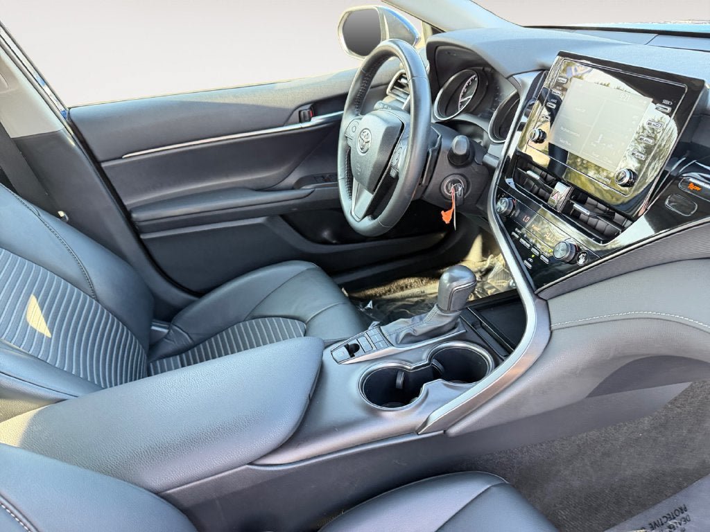 Used 2024 Toyota Camry SE AWD/4WD image 26