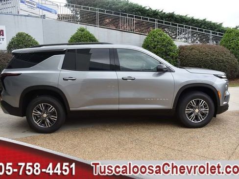 New 2026 Chevrolet Traverse LT w/ Driver Confidence Package image 12
