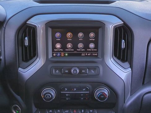 Used 2024 Chevrolet Silverado 1500 Custom w/ Turbomax Blackout Package image 18