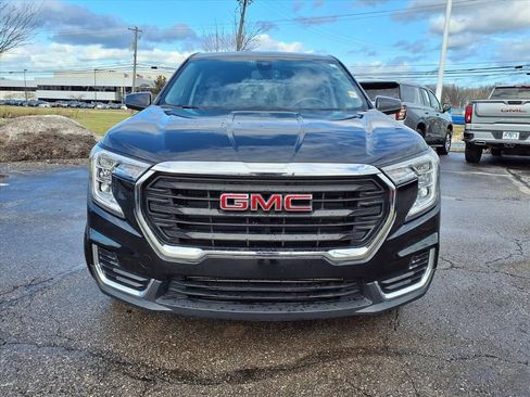 Certified 2022 GMC Terrain SLE image 29