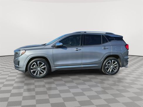 Used 2019 GMC Terrain Denali w/ Advanced Safety Package image 5