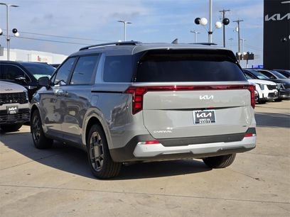 New 2026 Kia Carnival EX
