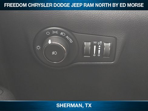 New 2026 Jeep Compass Latitude image 16