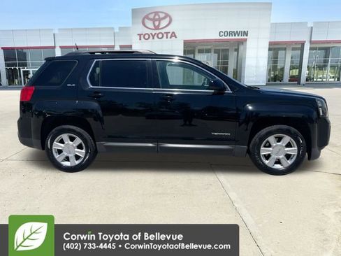 Used 2013 GMC Terrain SLE w/ Cargo Package AWD/4WD image 6